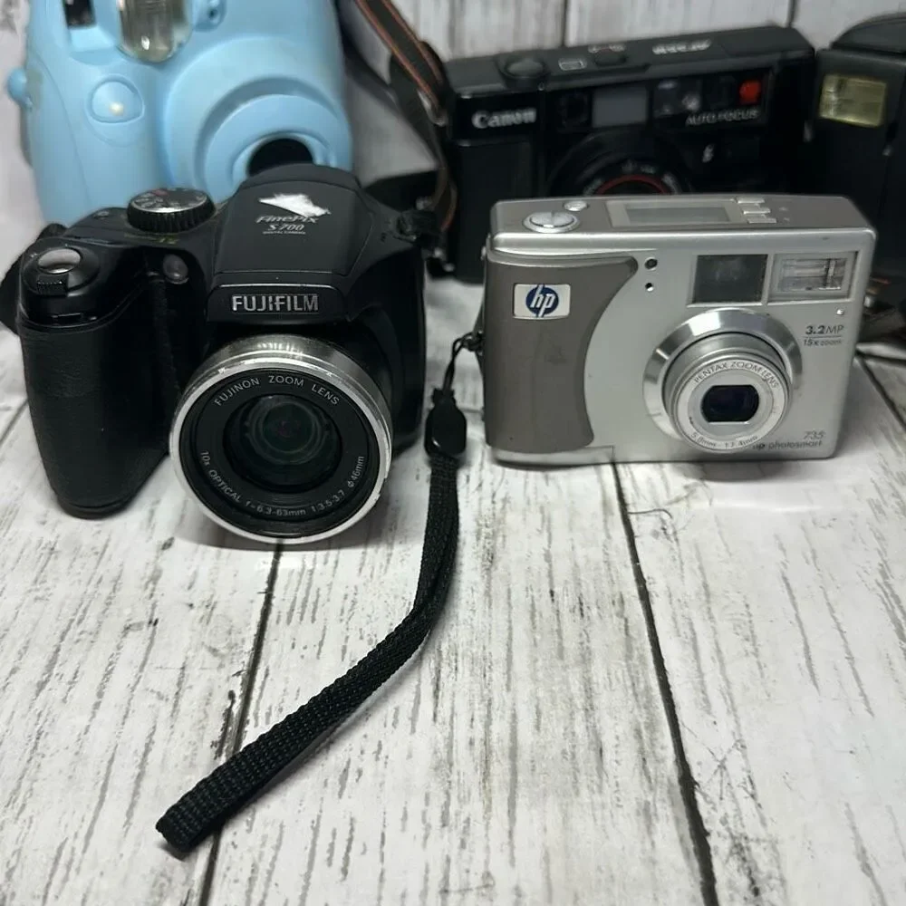 Vintage Cameras set of 6‎ for PARTS Fujifilm Kodak Canon HP and Polaroid